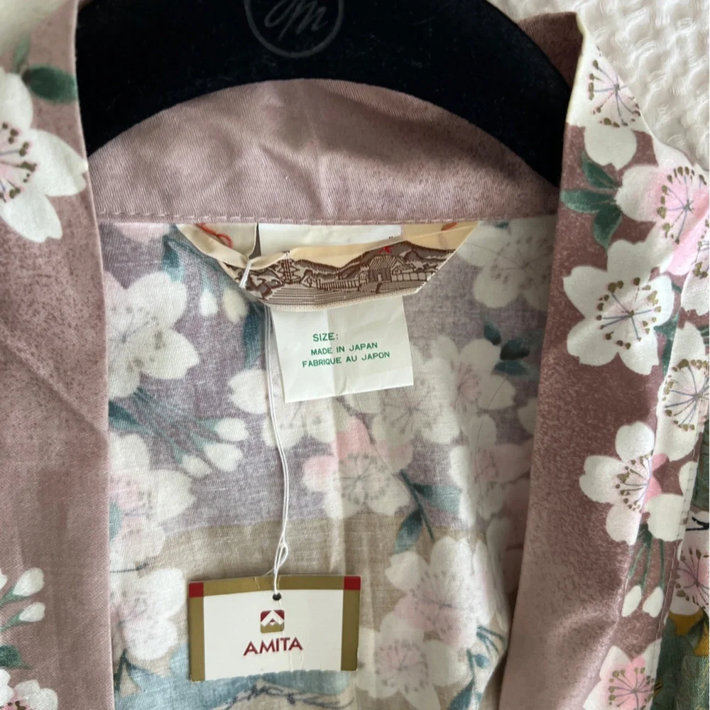 Amita Japanese Floral Kimono Robe - Picture 3 of 4
